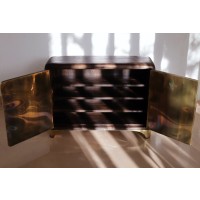 <a href="https://www.galeriegosserez.com/artistes/loellmann-valentin.html">Valentin Loellmann </a> - Brass - Small sideboard